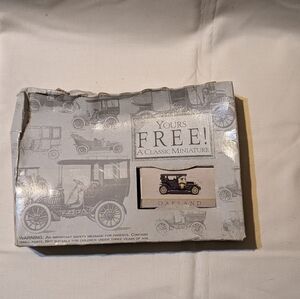 Classic Oakland Miniature Car Model